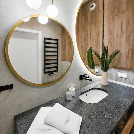 Golden Dreams Luxury Apartments 21 Kraków Zewnętrze zdjęcie